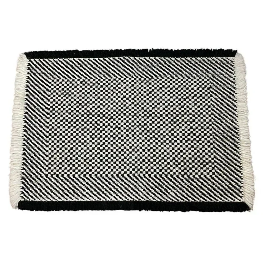 Vintage 1980s Woven Black & White Fringe Placemats Set 2 Checked 17 x 11 Unique